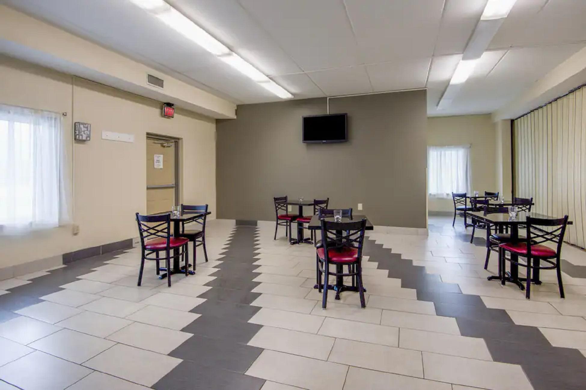 Econo Lodge فورست سيتي المظهر الخارجي الصورة